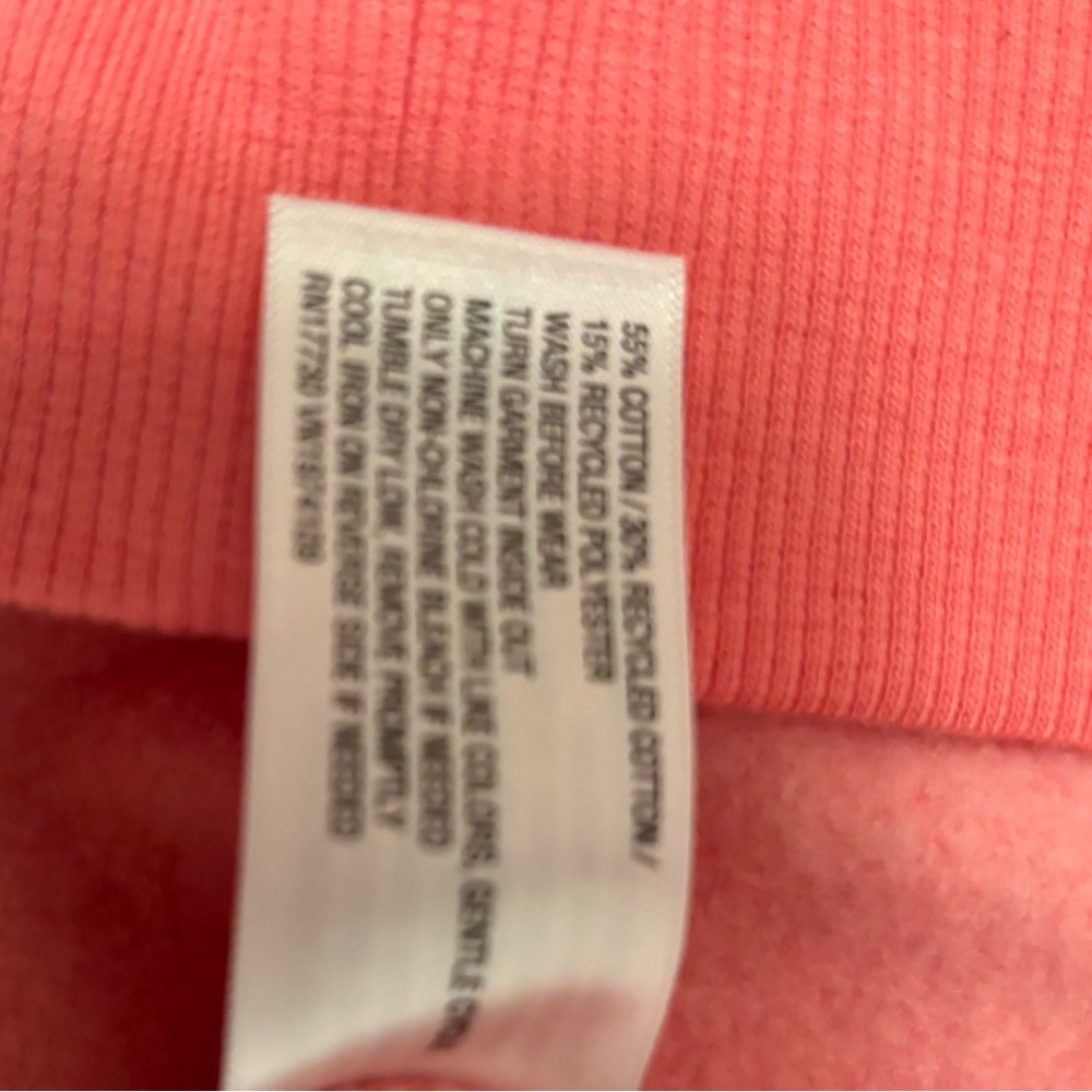 ❤️❤️Mon Cherie My Sweetheart Pinkish Coral Sweatshirt with Red Print - Picture 3 of 3
